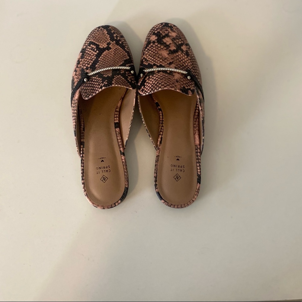 Cute shoes never worn